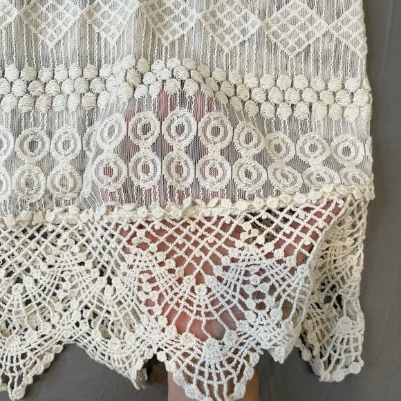 LA HEARTS Pacsun Small Mesh Lace Embroidered Crochet VNeck Boho Blouse Tunic Top - Picture 8 of 9